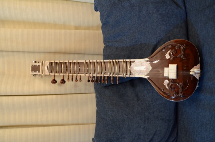 Sitar Electroacústico